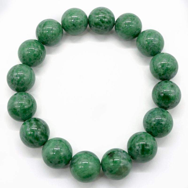 5月誕生石 幸福 繁栄 成功 風水 聖なる石 安定 平穏 安らぎ 癒し 閃き