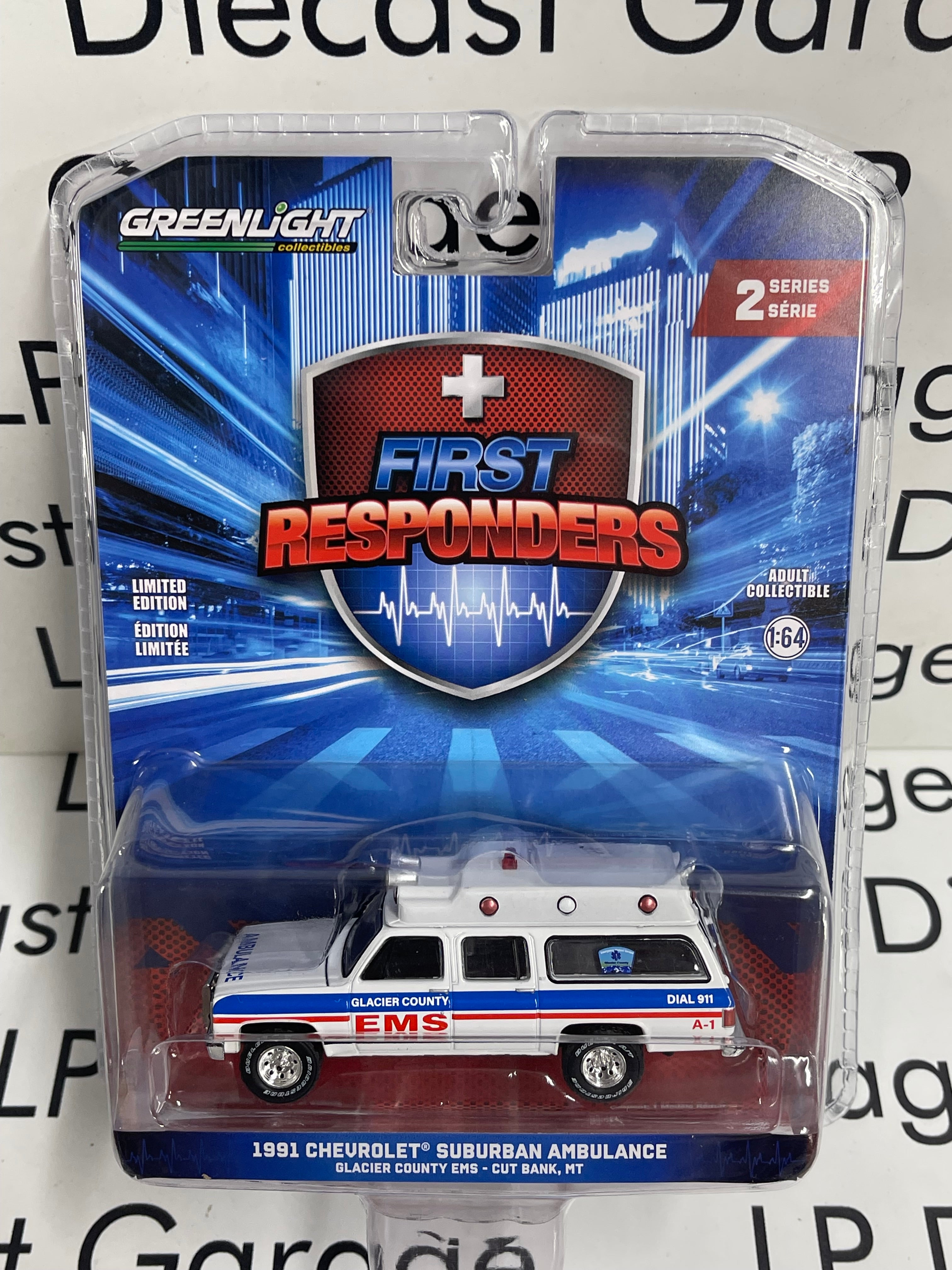 GREENLIGHT 1991 Chevrolet Suburban Ambulance Glacier EMS 1:64