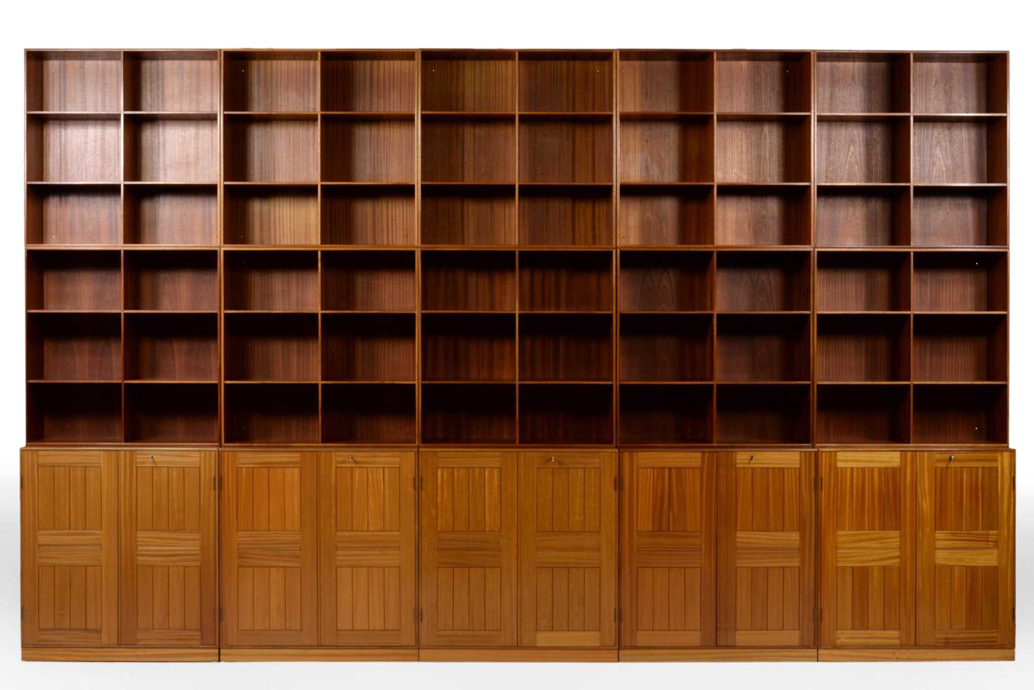 Mogens Koch Bookcase cabinet in Solid Mahogany｜Luca Scandinavia