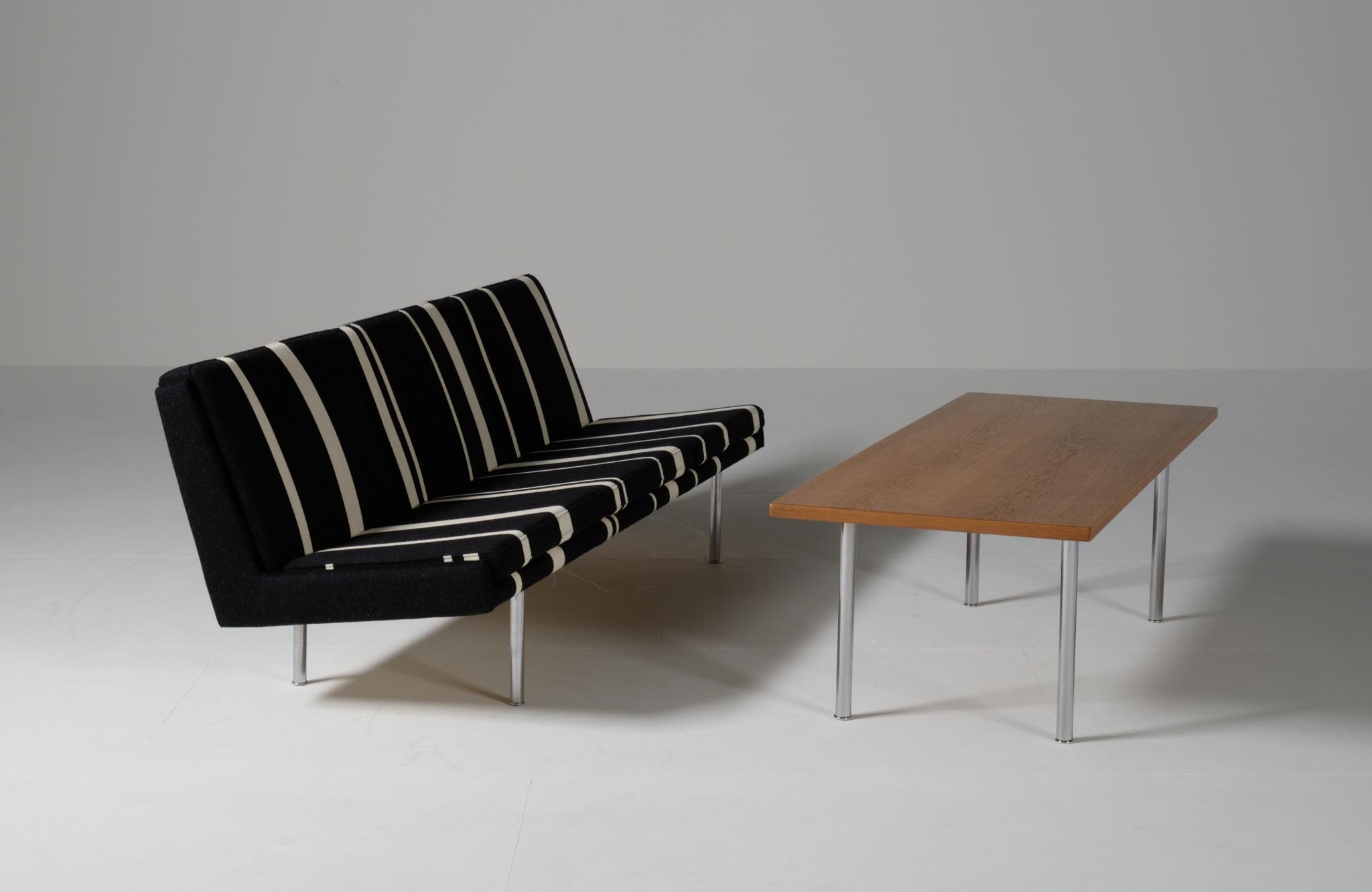 Hans J. Wegner AP35 3-seater sofa｜Luca Scandinavia | 北欧