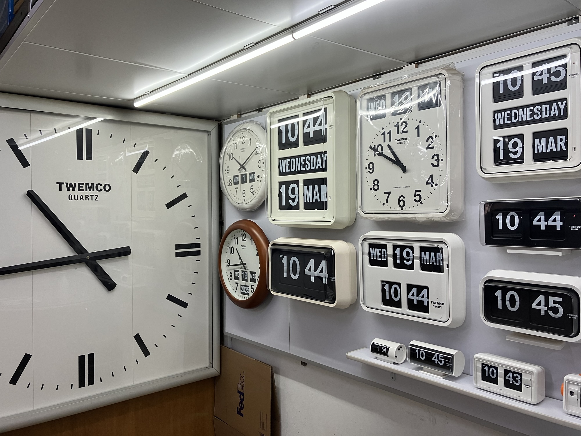 太子】パタパタ音が癖になるメイドイン香港の時計メーカー『Twemco