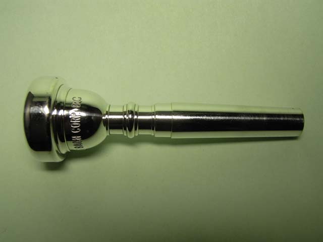 バック（旧刻印） 中古トランペットマウスピース 8C