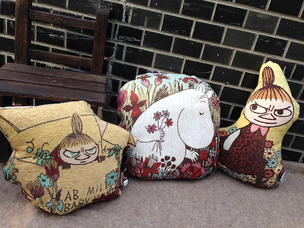 ムーミンたちのゴブラン織りクッション（ドロップス） [2015.03.07(土