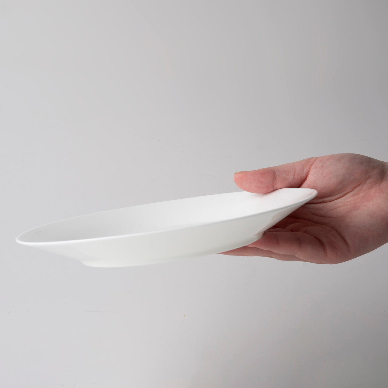 白いブランド食器｜ペア18cmプレート｜EXQUISITE｜ニッコー公式