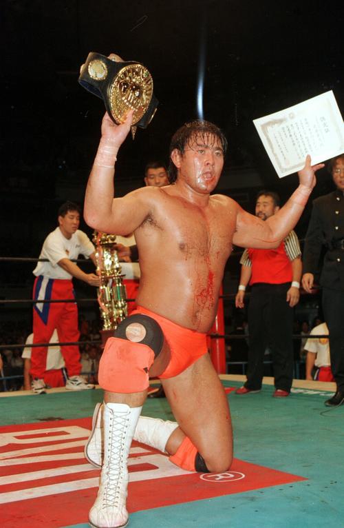 ノア武藤敬司引退 84年デビューから38年 プロレスラー武藤敬司を