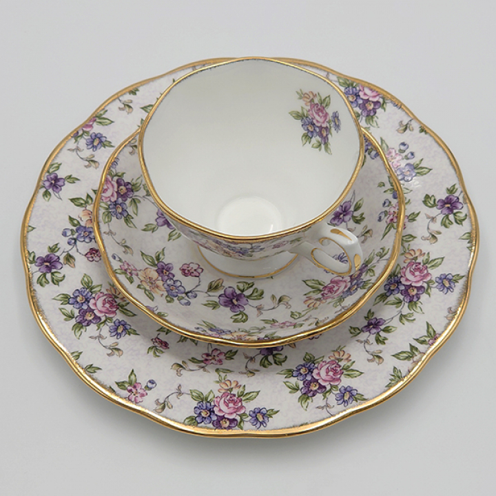 ロイヤルアルバート 100周年記念ティーフォーワンセット1940年代