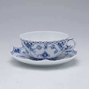 ブルーフルーテッド・フルレース | 洋食器のSohbiネットショップ【公式】