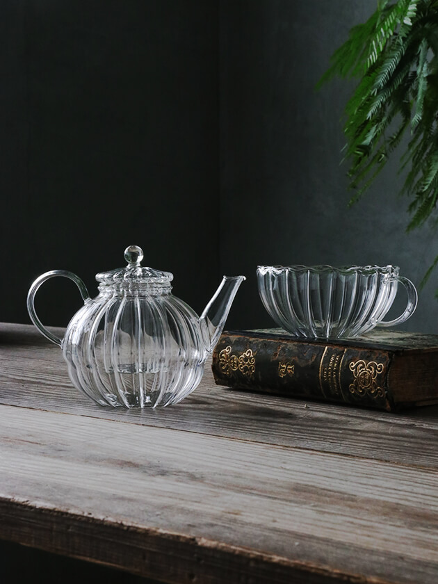 ガラスティーフォーワンFrill