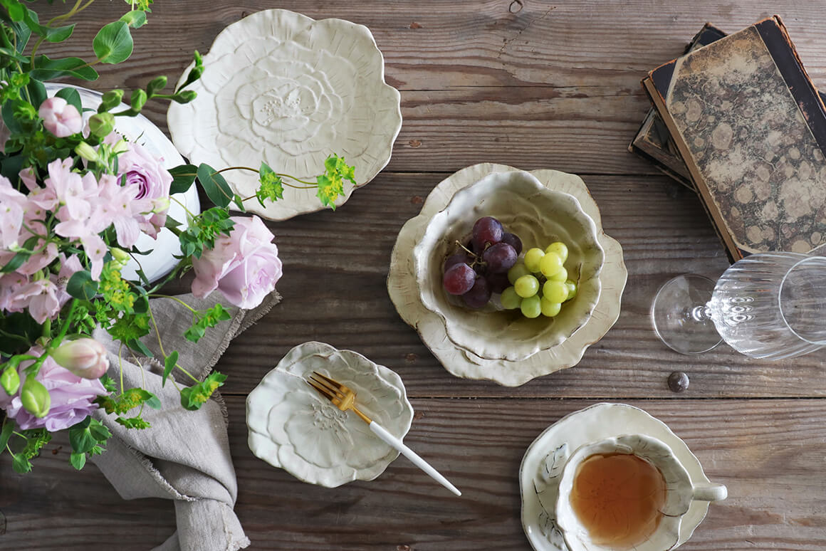 VIRGINIA CASA ROMANTICAローズプレート ホワイト ヴィルジニアカーサ