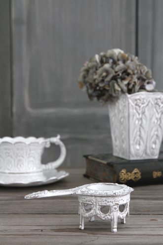 JBAdeV,creations depuis 1993 / Jean Baptiste Astier de Villatte