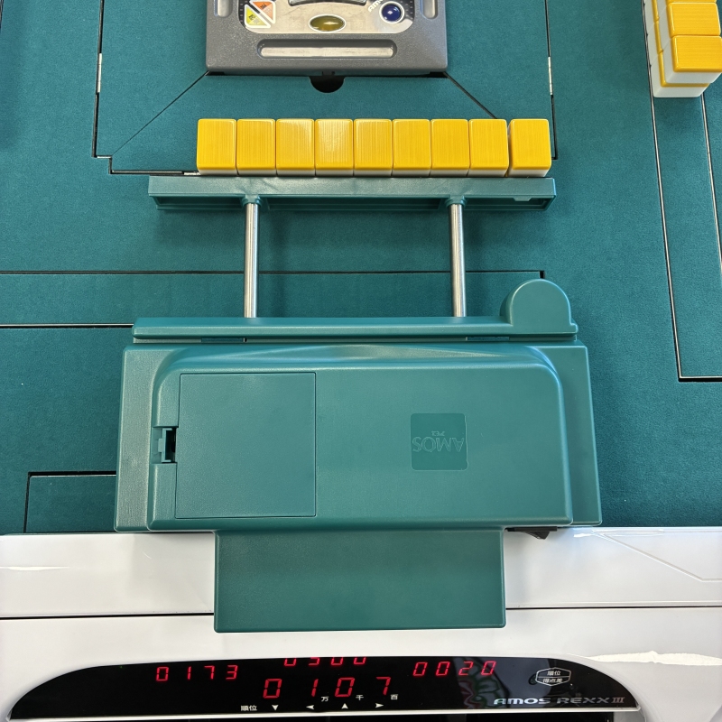 ［ 8月28日発送］ゴッドハンド3（新発売）麻雀牌山押出機、新品、送料無料 麻雀用牌山押出機『ゴッドハンド3』 麻雀用具・マージャン用小物［新