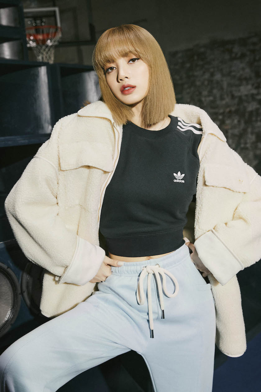 アディダスオリジナルス」の秋冬コレクションのビジュアルにBLACKPINK