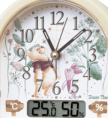 水彩画タッチで「くまのプーさん」のやさしい世界観を表現温度湿度表示