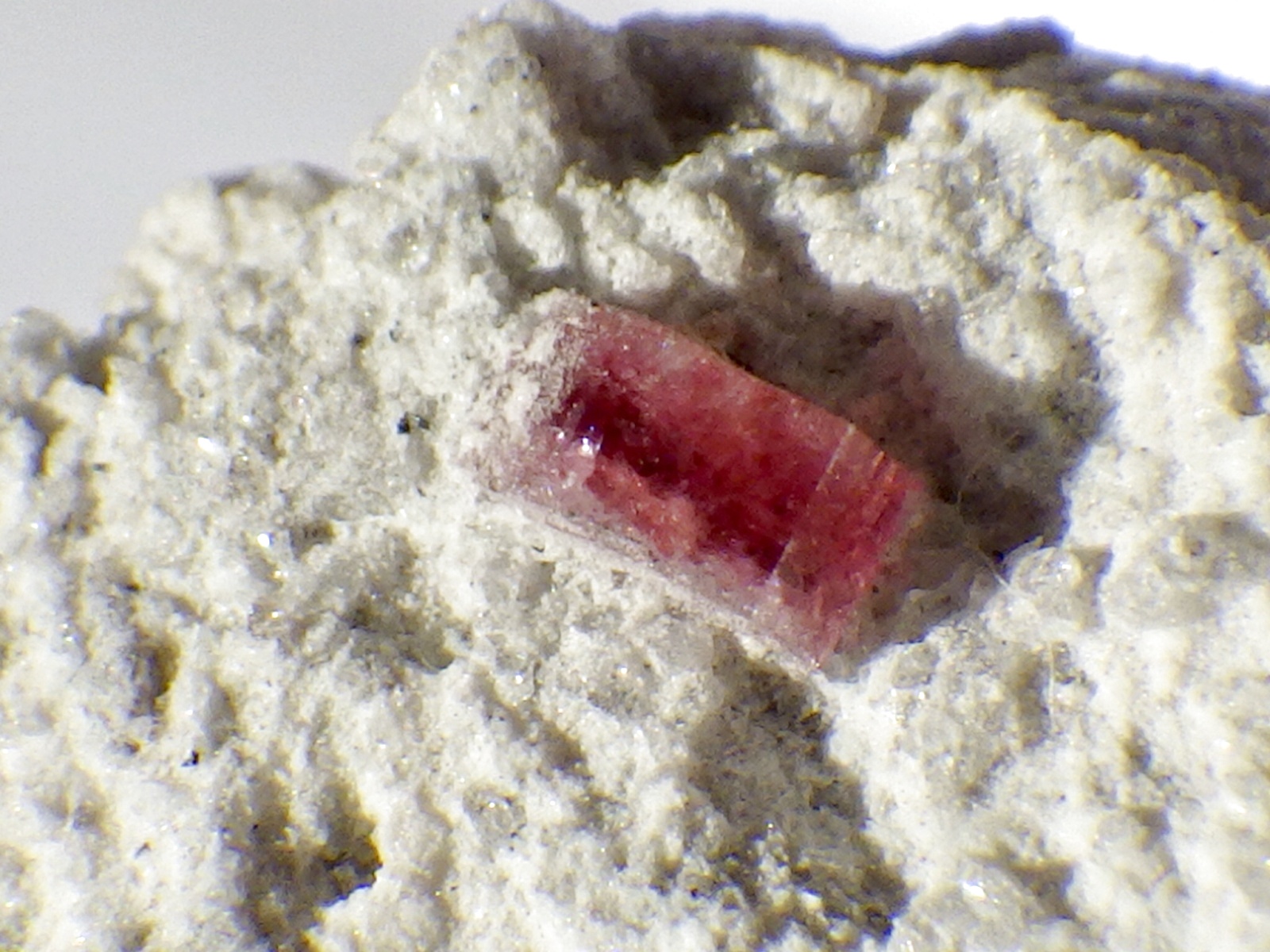 母岩付きレッドベリルA - セルフクリエイション