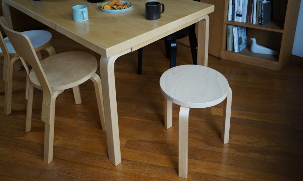 スツール60 / ブラックリノリウム 組立て無料Artek（アルテック