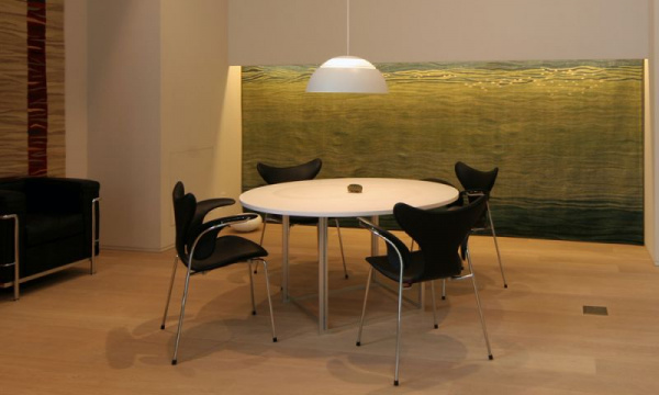 AJ ロイヤル φ500 ペンダントライト / ホワイトLouis Poulsen（ルイス