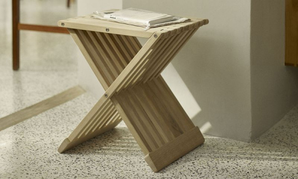 フィオニア スツール / オークFRITZ HANSEN（フリッツ・ハンセン