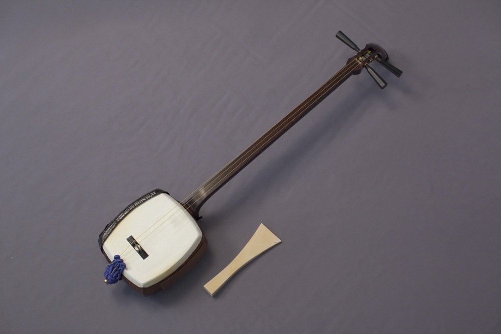 三味線｜伝統音楽デジタルライブラリー