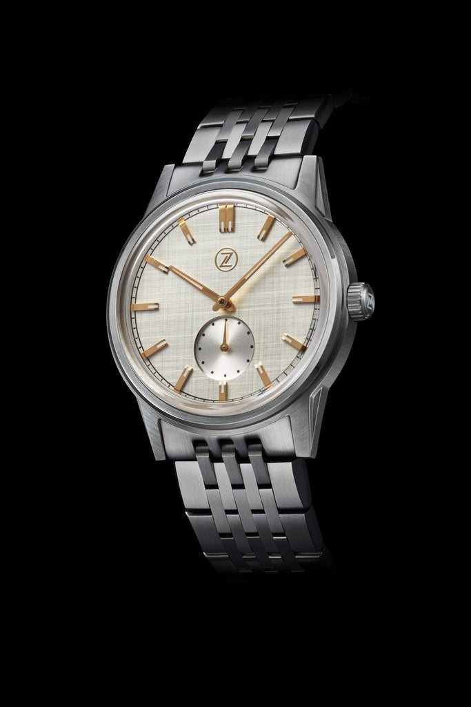 Zelos Nova 38mm Linen Silver - SeriousWatches.com