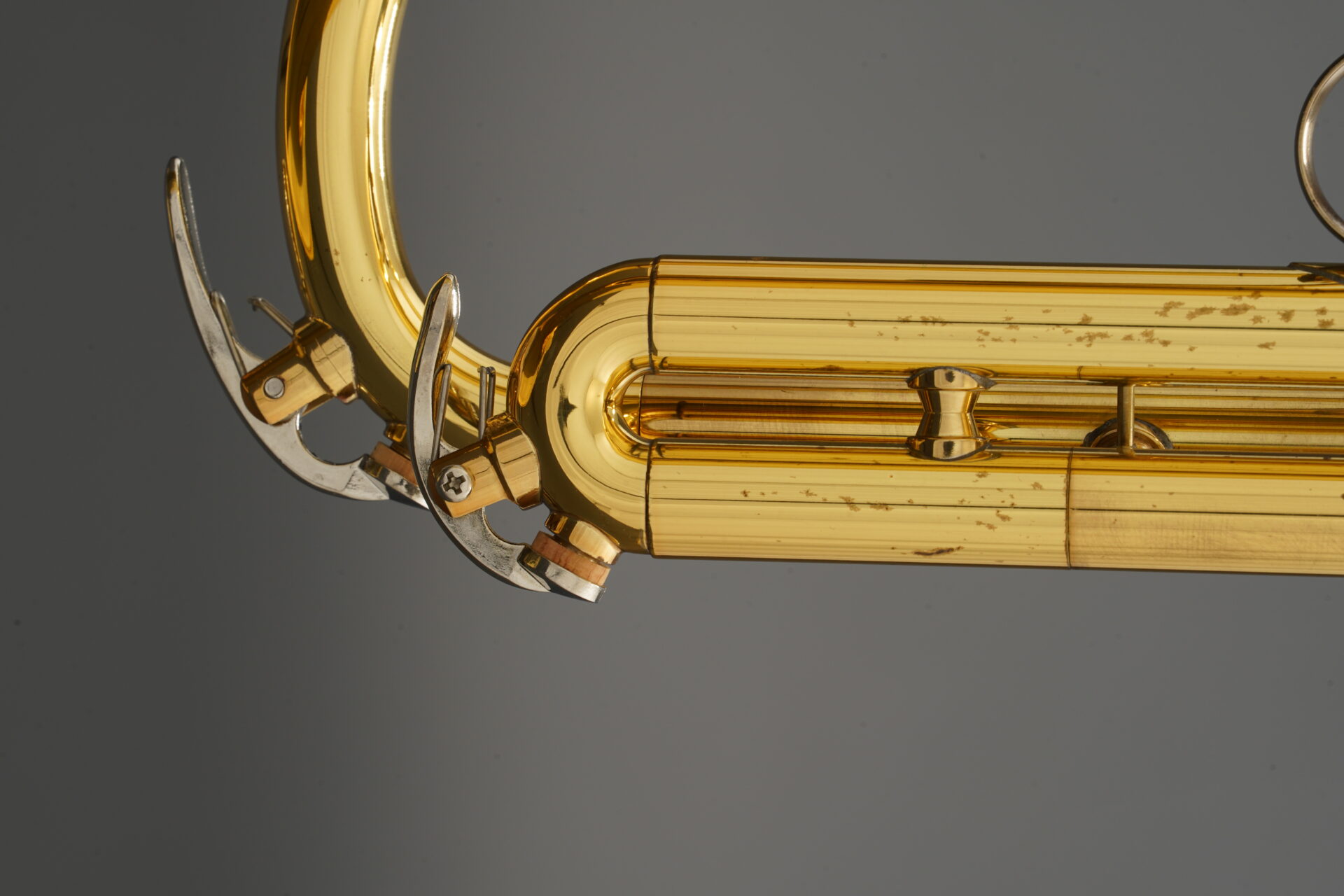 中古管楽器の再生・販売】は伸和ピアノ株式会社