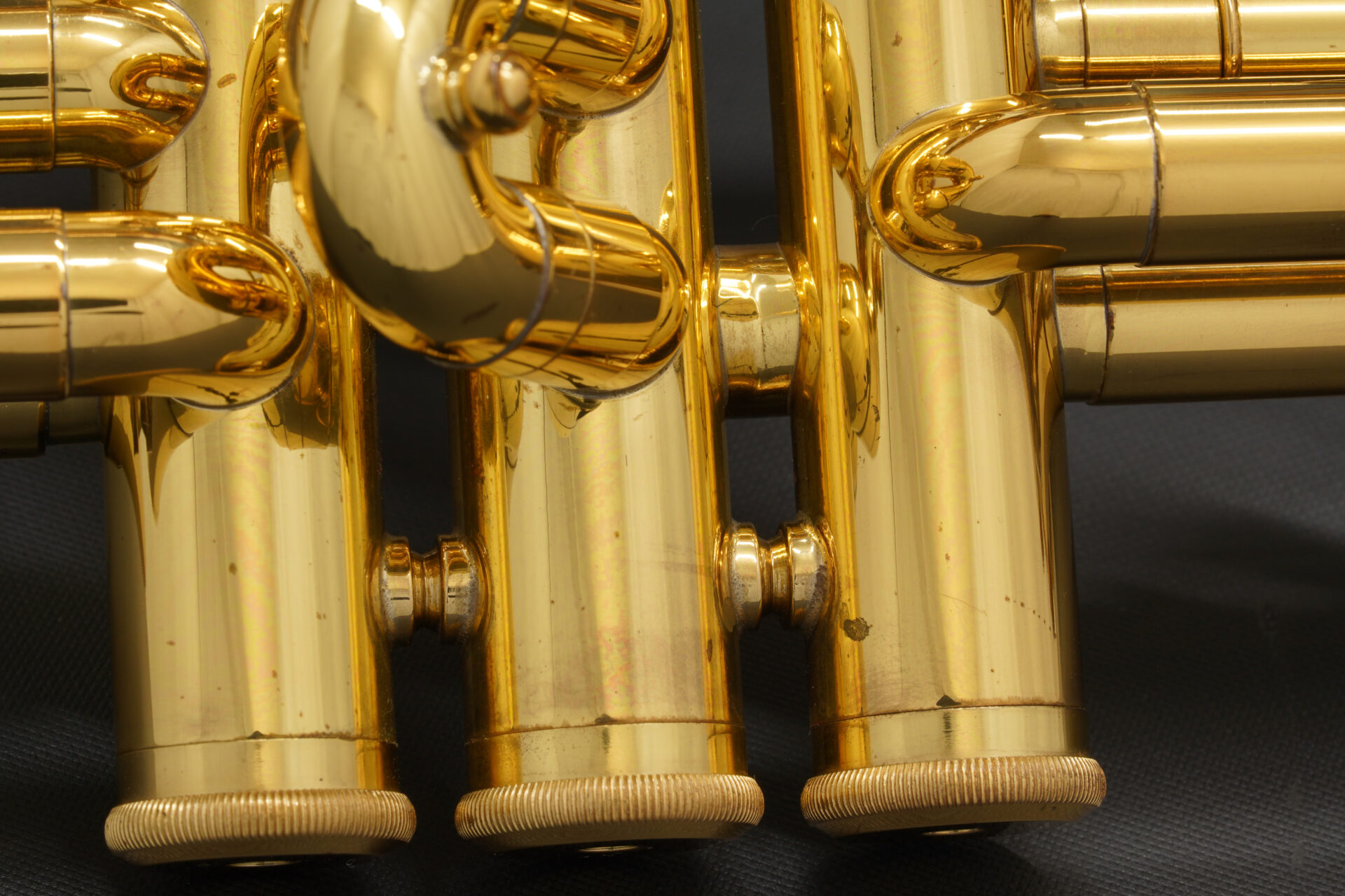 中古管楽器の再生・販売】は伸和ピアノ株式会社