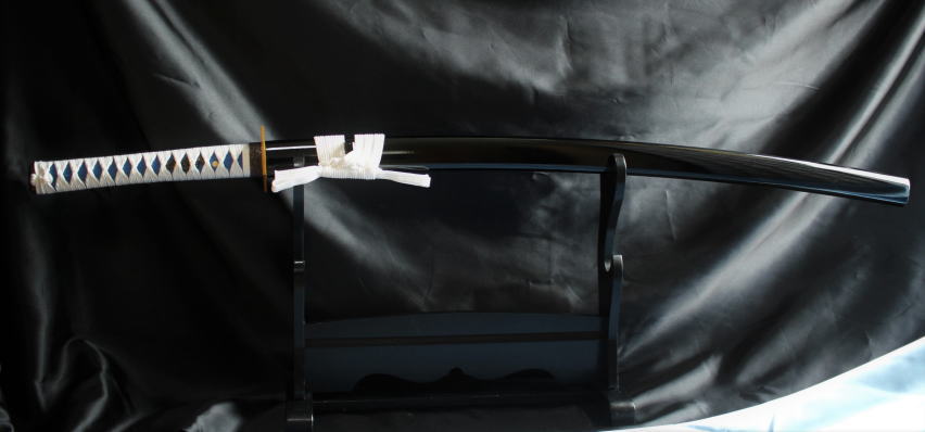 鬼滅の刃】富岡義勇の日輪刀のような金属製の刀を販売中。本格仕上げで