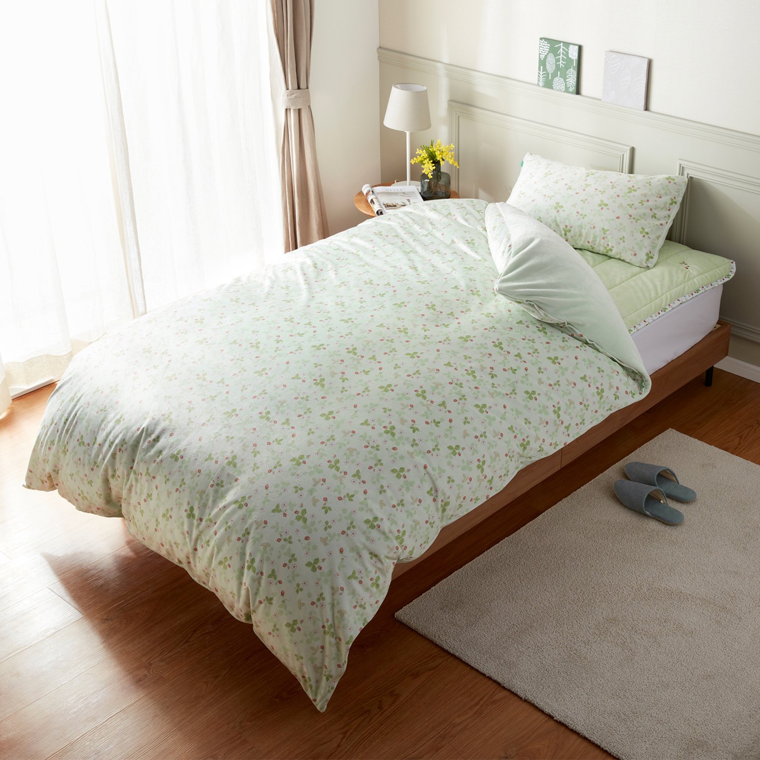 シングル＞ウェッジウッド ワイルドストロベリー やわらかあったか