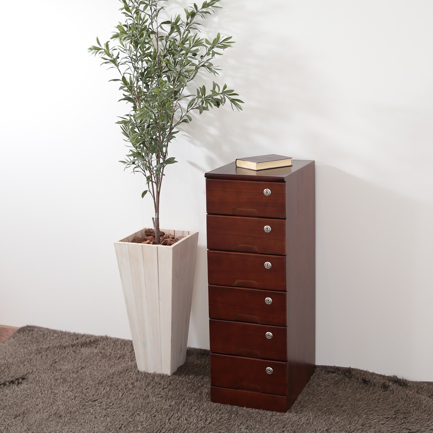 6段＞天然木桐材で軽量！ 組み立て不要 全段カギ付 リビングチェスト