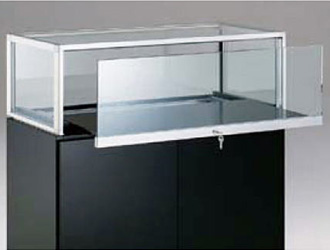 ショーケース販売の徳山