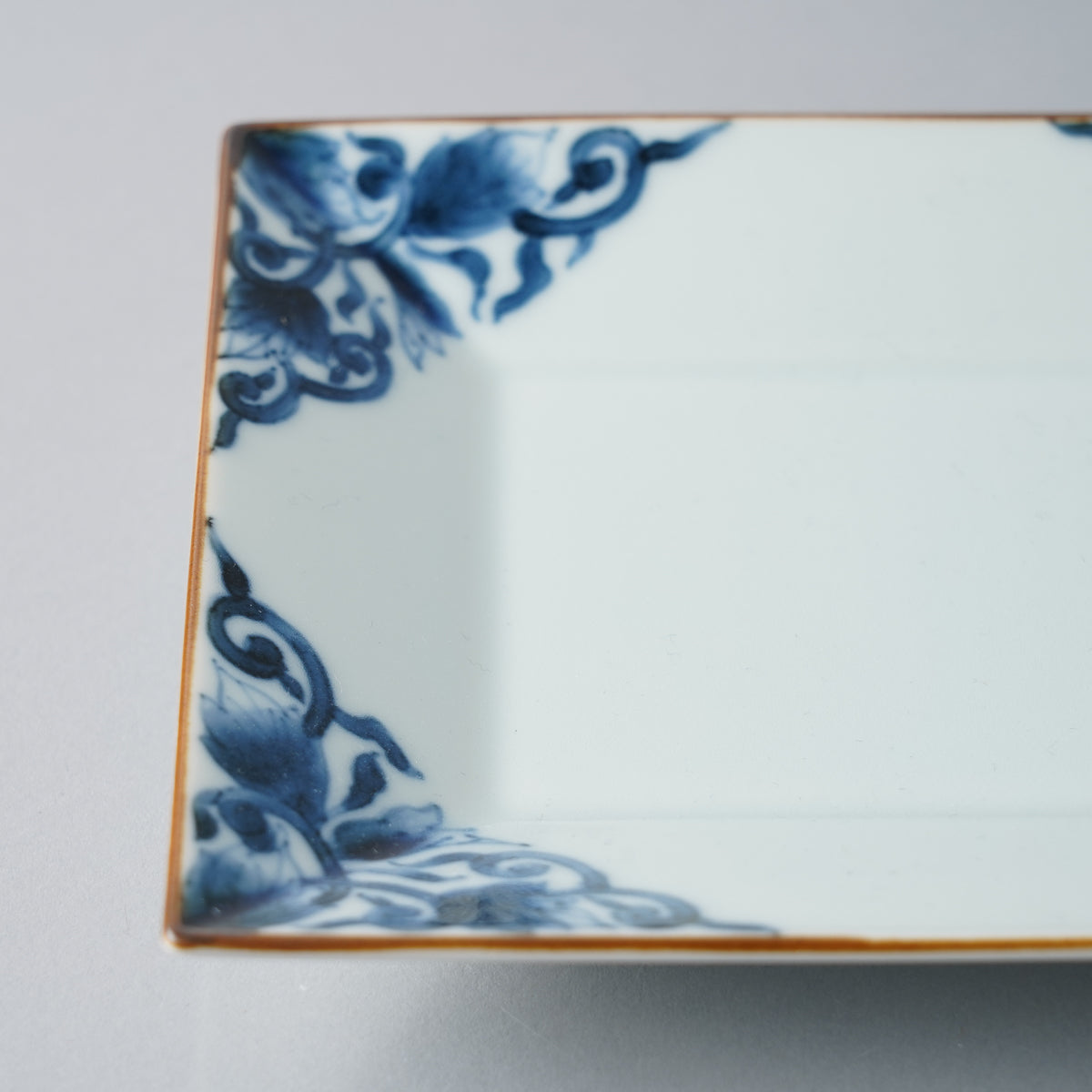 有田焼 染付 古染唐草紋 長角皿(S) 22.5m 宝泉窯の通販｜Studio1156