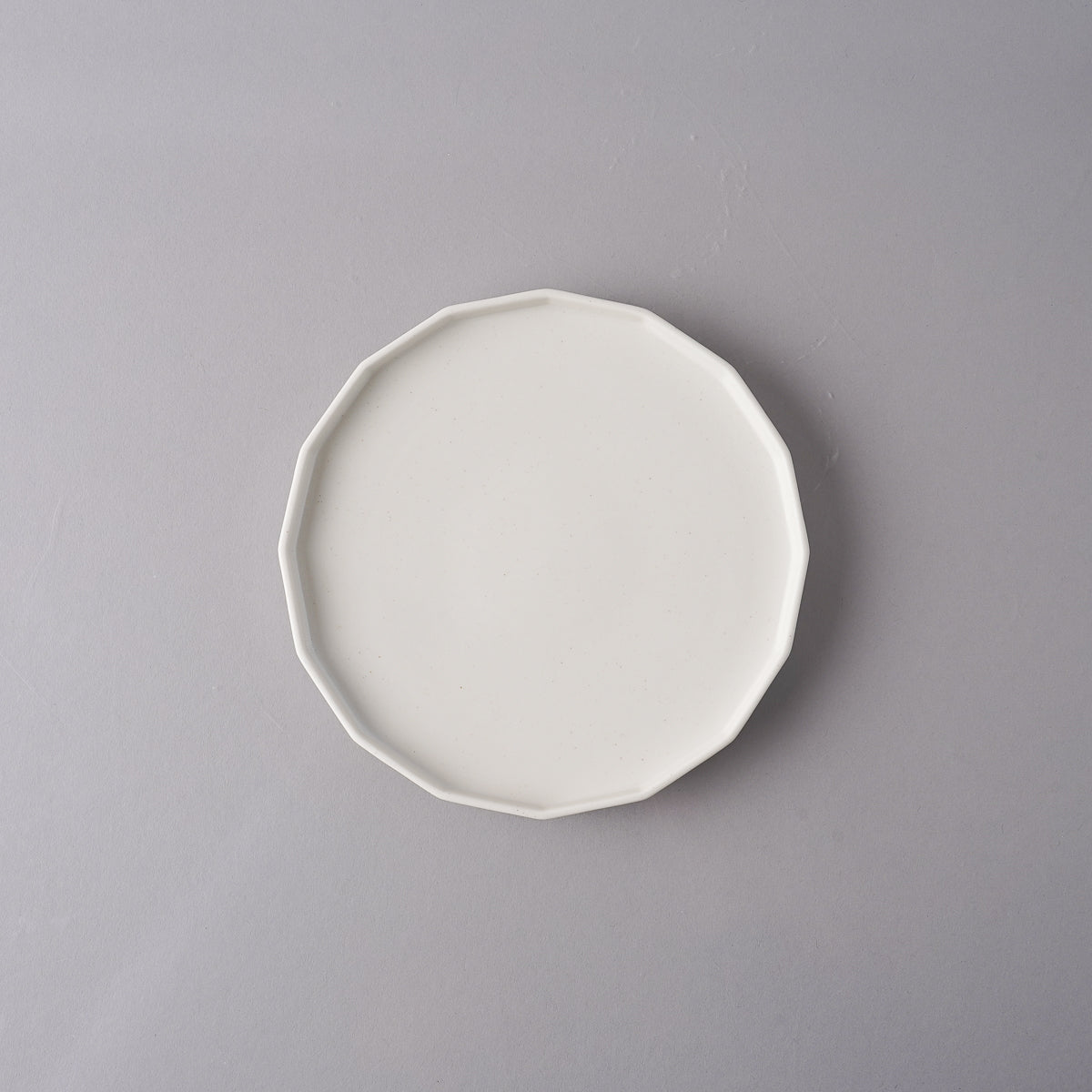 有田焼 十六角皿 (S) 15.5cm 金善窯の通販｜Studio1156 – 【公式