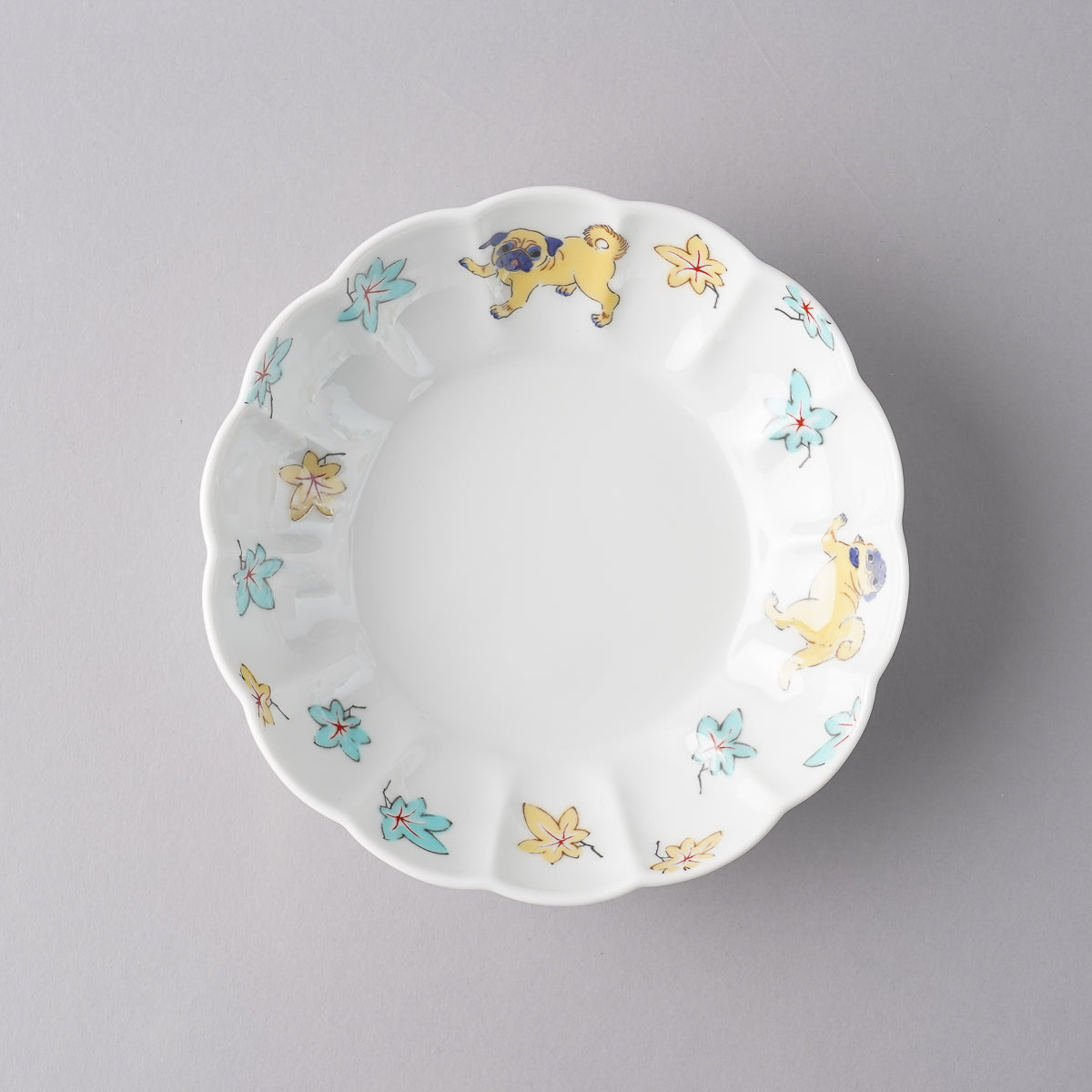 波佐見焼 BARBAR 色絵 菊型鉢(中) 13cm マルヒロの通販｜Studio1156