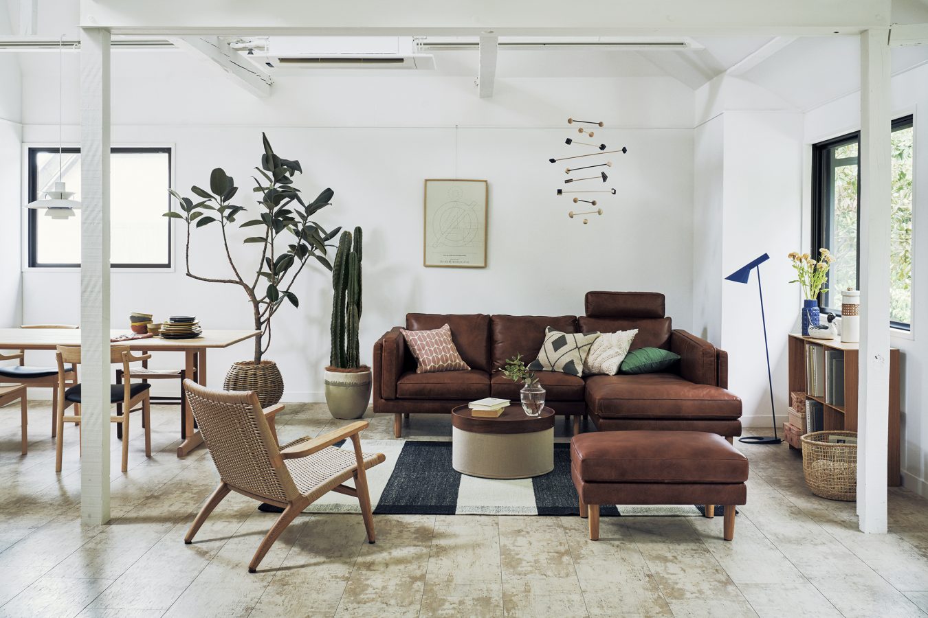 憧れのレザーソファ、お得に買うなら今！ ｜ インテリアショップSTYLE