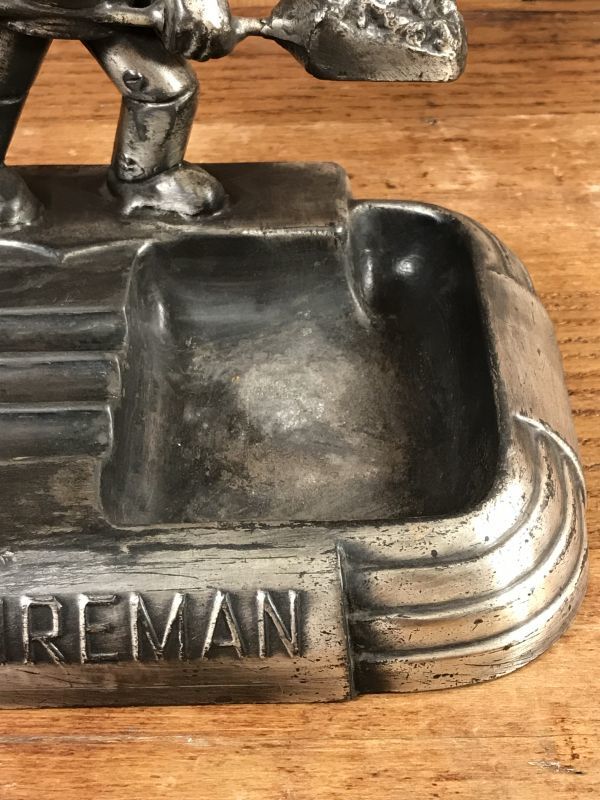 IRON FIREMAN アイロン ファイアーマン ビンテージ 灰皿 1940's IRON