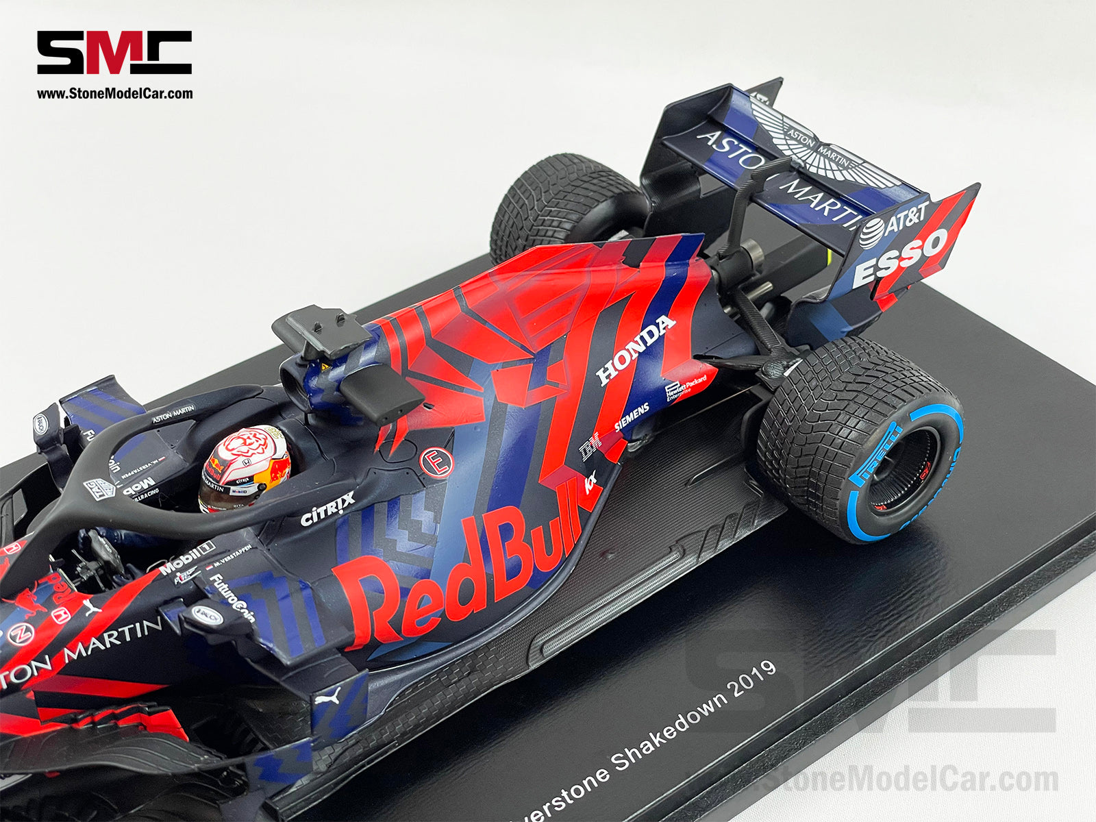 1:18 Spark Red Bull F1 RB15 33 Max Verstappen Silverstone Circuit