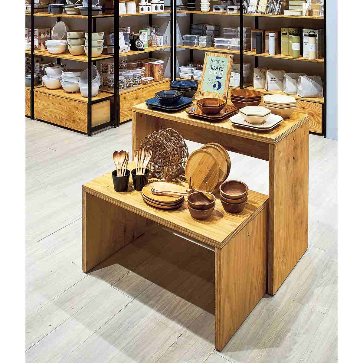 出来たてどうぞ木の良い香り！コヤ木工○大型テーブル 出来たてどうぞ