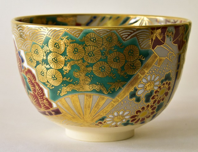 四季草花絵茶碗 手塚 大示作 宗完書付 すいぎょく園｜創業百年、お茶の