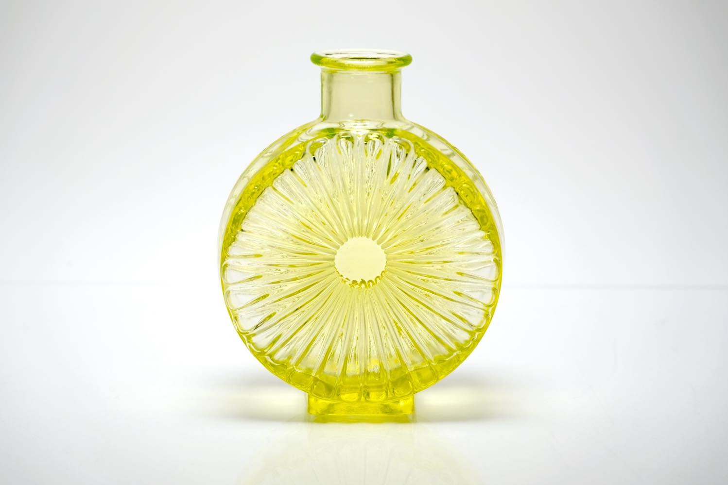 Riihimaen Lasi/リーヒマエン・ラシ/Aurinko Pullo/アウリンコ/イエロー