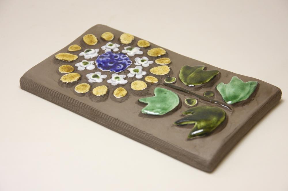 Jie gantofta ジィ ガントフタ イエロー花 陶板