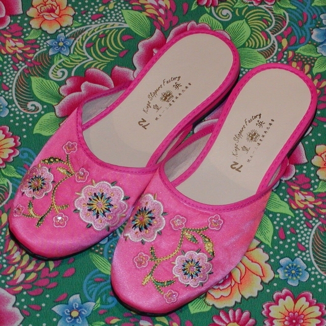 香港マダムスリッパ/大阪/南堀江/ピサヌローク