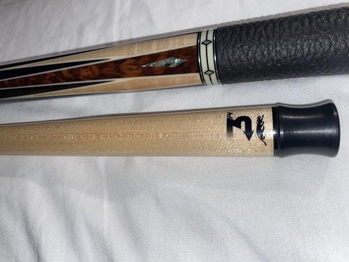 Discontinued - Predator Ikon4 1 Pool Cue Stick | Official USA Site
