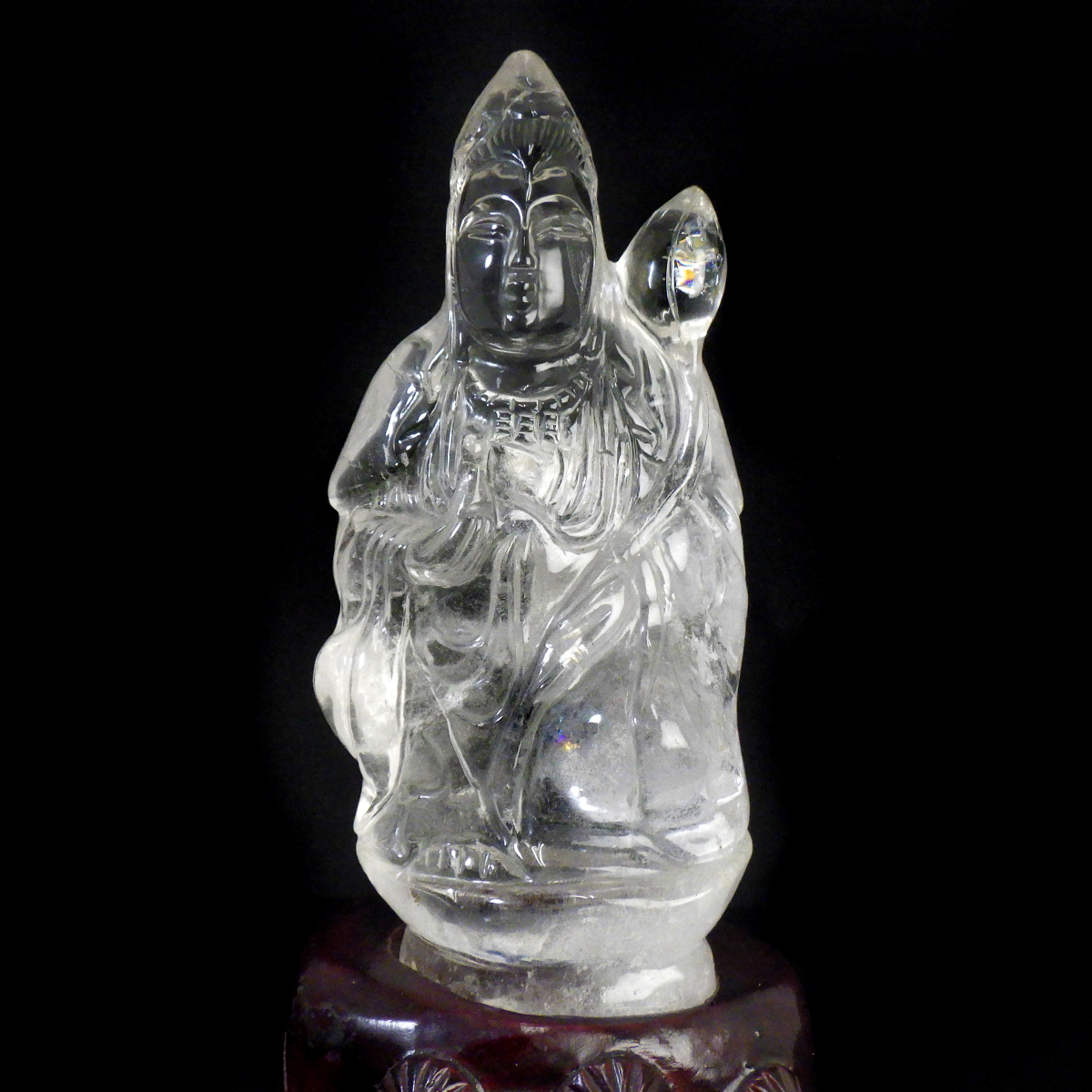 岡山のパワーストーン、風水・開運グッズのお店 龍祥本舗 / 水晶 観音