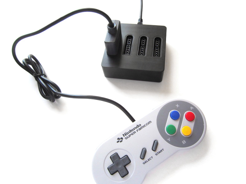 raphnet. - 「アノディSNES」4プレイヤ・スーパーファミコン→USB (v2)
