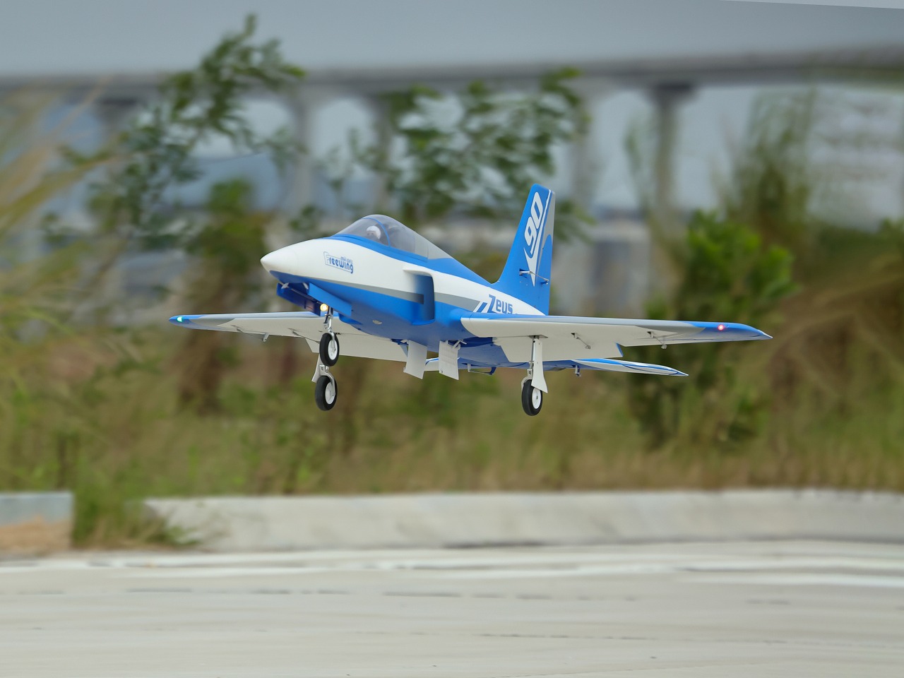 ラジコン飛行機 ラジコン飛行機・零戦の通販は【ラジコン1】