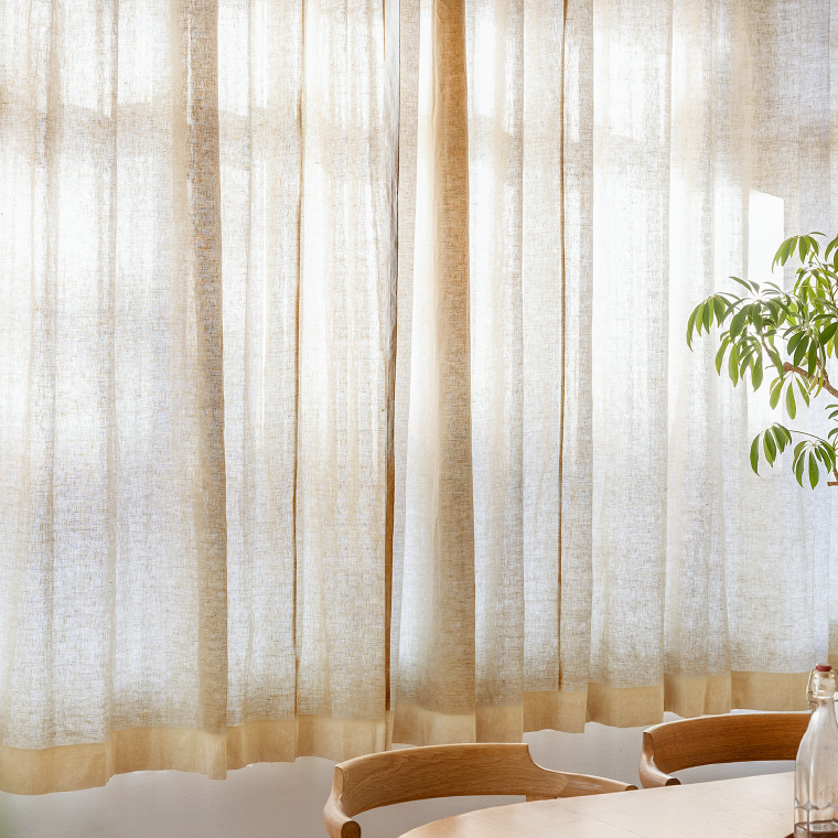 リネンカーテン Marのある暮らし｜家具・インテリア通販 Re:CENO（リセノ）