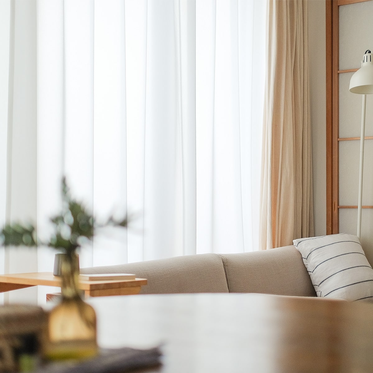 わたしの愛用品- 東向きのLDKにぴったりな UVカット99%カーテンSunnyの