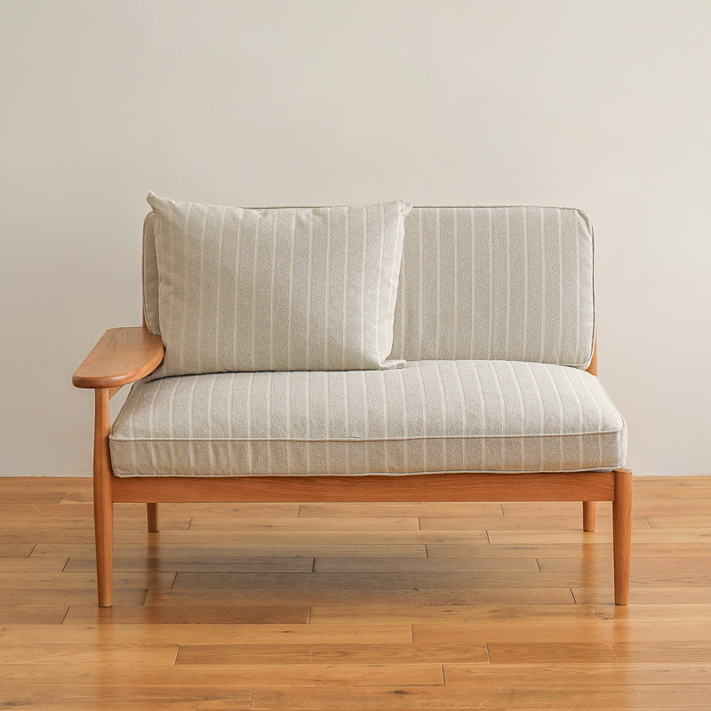 1.5人掛けソファー Along ｜家具・インテリア通販 Re:CENO(リセノ)