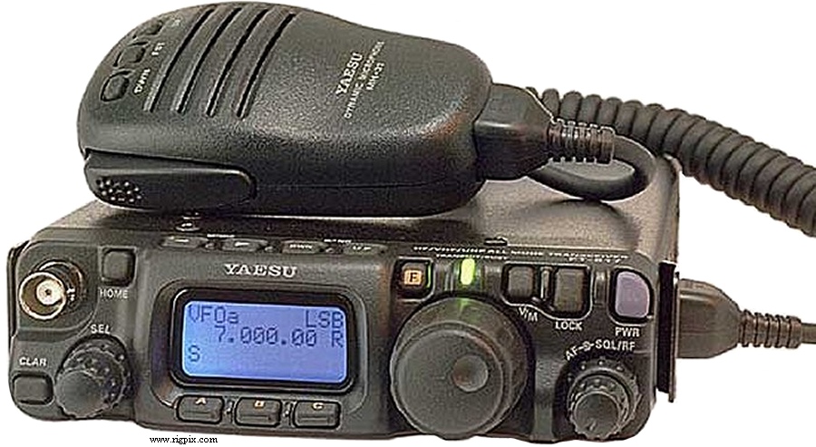 RigPix Database - Yaesu - FT-817ND (New Deluxe)