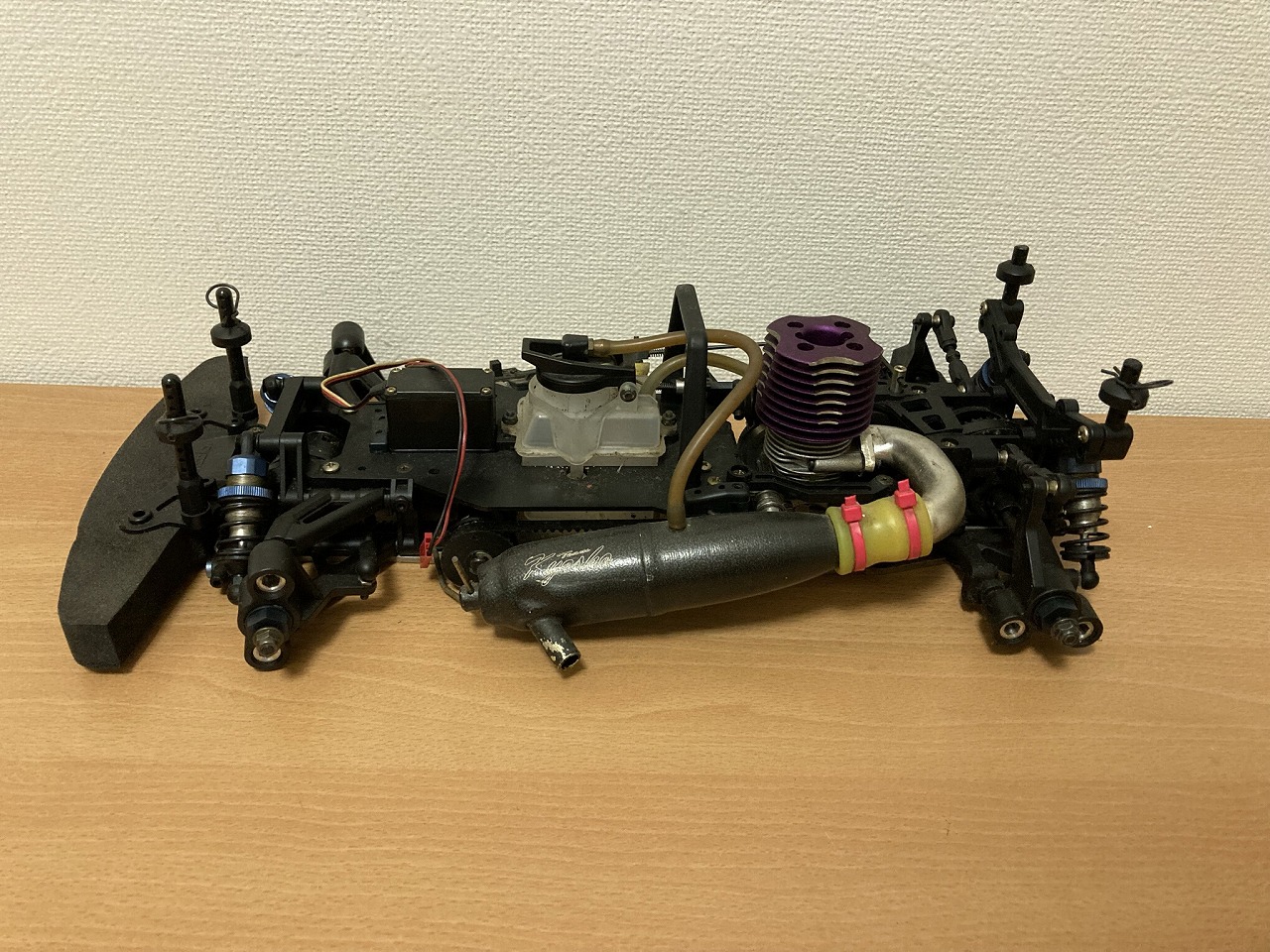 KYOSHO 京商 シャーシ FW-05-R エンジンラジコン 組み立て済み GP