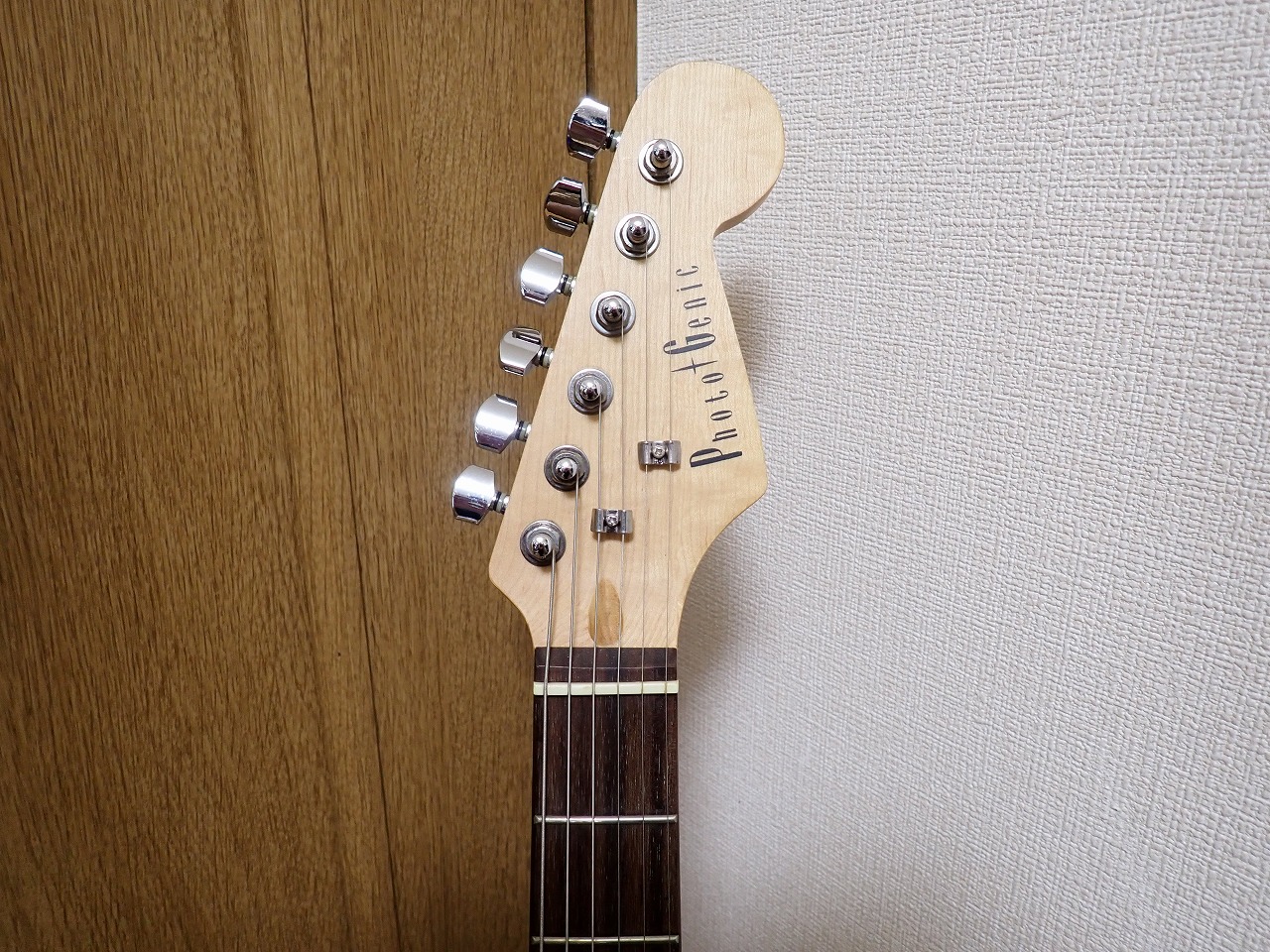 エレキギター PhotoGenic フォトジェニック ストラトキャスター